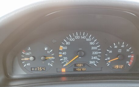 Mercedes-Benz CLK-Класс, 1997 год, 365 000 рублей, 7 фотография