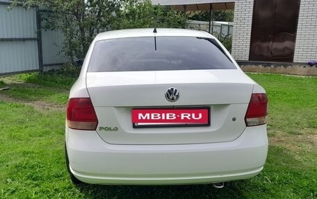 Volkswagen Polo VI (EU Market), 2013 год, 700 000 рублей, 2 фотография