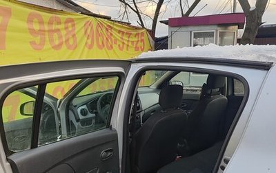 Renault Sandero II рестайлинг, 2015 год, 630 000 рублей, 1 фотография