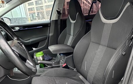 Skoda Octavia, 2017 год, 1 890 000 рублей, 7 фотография