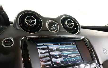 Jaguar XJ IV (X351), 2015 год, 2 000 000 рублей, 14 фотография