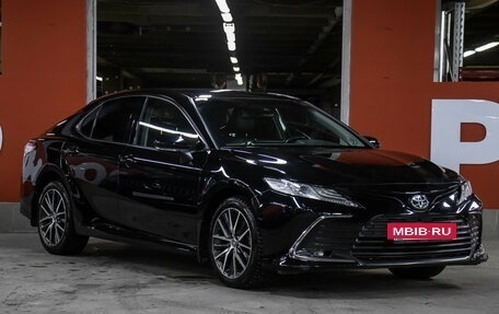 Toyota Camry, 2021 год, 3 198 000 рублей, 3 фотография