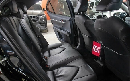 Toyota Camry, 2021 год, 3 198 000 рублей, 12 фотография