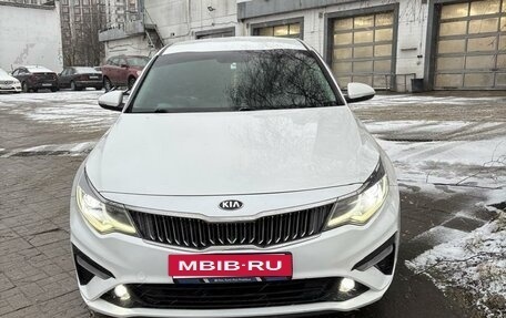 KIA Optima IV, 2019 год, 1 400 000 рублей, 2 фотография
