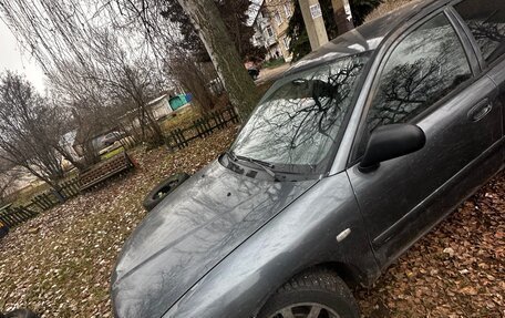 Mitsubishi Carisma I, 2003 год, 250 000 рублей, 3 фотография