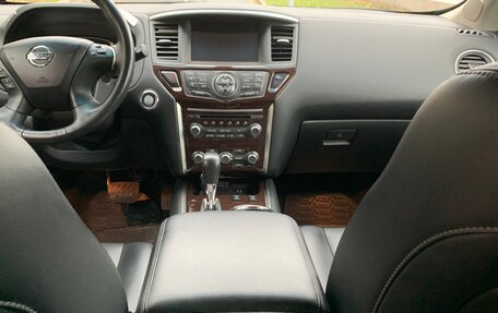 Nissan Pathfinder, 2014 год, 2 500 000 рублей, 13 фотография