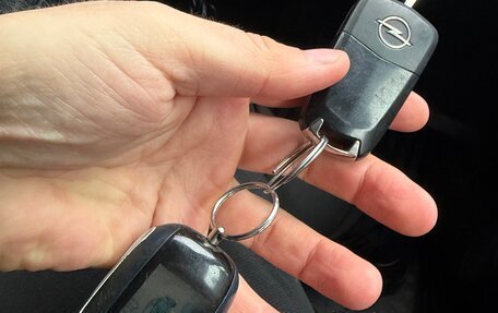 Opel Zafira B, 2008 год, 870 000 рублей, 23 фотография