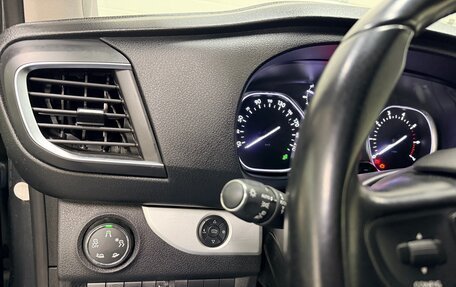 Peugeot Traveller I, 2019 год, 2 999 999 рублей, 24 фотография