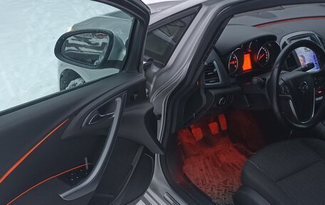 Opel Astra J, 2013 год, 1 150 000 рублей, 5 фотография