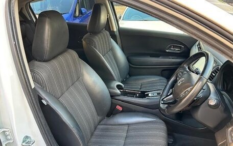 Honda Vezel, 2015 год, 1 150 000 рублей, 3 фотография