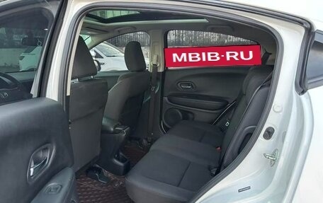 Honda Vezel, 2022 год, 1 450 000 рублей, 9 фотография