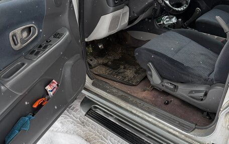 Mitsubishi Pajero Sport II рестайлинг, 2002 год, 620 000 рублей, 9 фотография