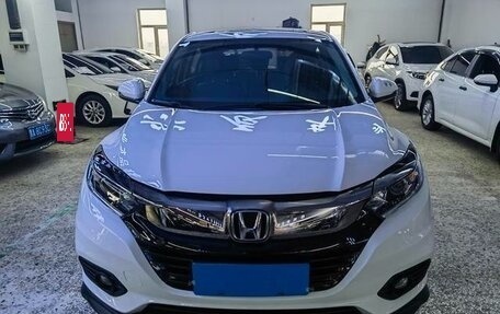 Honda Vezel, 2022 год, 1 420 000 рублей, 2 фотография