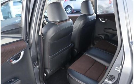 Honda Fit Shuttle I рестайлинг, 2015 год, 900 666 рублей, 17 фотография