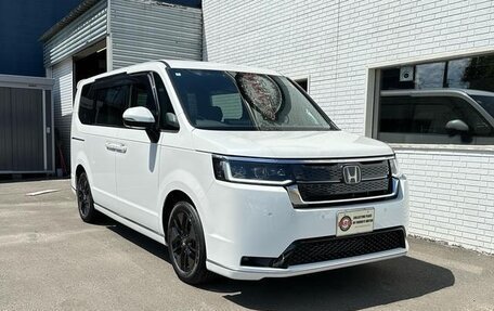 Honda Stepwgn, 2023 год, 2 800 666 рублей, 1 фотография