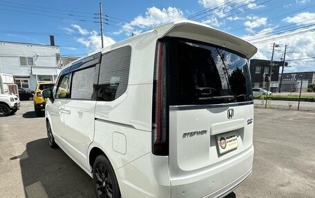 Honda Stepwgn, 2023 год, 2 800 666 рублей, 23 фотография