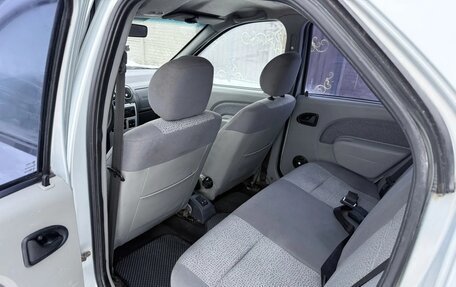 Renault Logan I, 2006 год, 244 000 рублей, 10 фотография