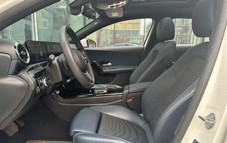 Mercedes-Benz A-Класс, 2022 год, 1 819 911 рублей, 11 фотография