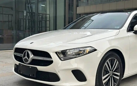 Mercedes-Benz A-Класс, 2022 год, 1 819 911 рублей, 2 фотография