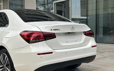 Mercedes-Benz A-Класс, 2022 год, 1 819 911 рублей, 6 фотография