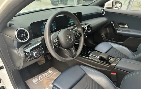 Mercedes-Benz A-Класс, 2022 год, 1 819 911 рублей, 12 фотография