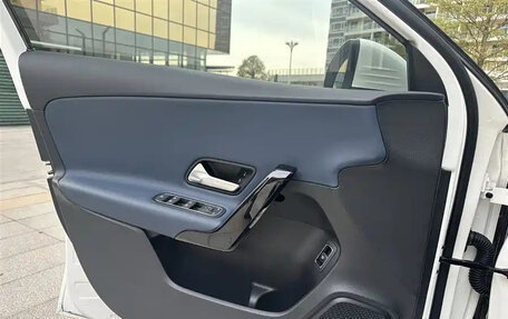 Mercedes-Benz A-Класс, 2022 год, 1 819 911 рублей, 21 фотография