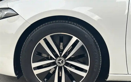 Mercedes-Benz A-Класс, 2022 год, 1 819 911 рублей, 24 фотография