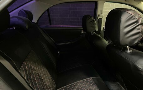 Toyota Corolla, 2005 год, 600 000 рублей, 11 фотография