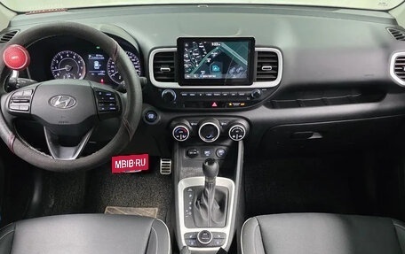 Hyundai Venue I, 2022 год, 1 290 000 рублей, 6 фотография
