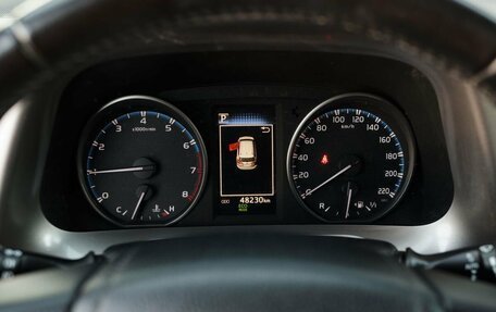 Toyota RAV4, 2018 год, 2 500 000 рублей, 13 фотография