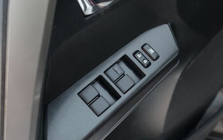 Toyota RAV4, 2018 год, 2 500 000 рублей, 16 фотография