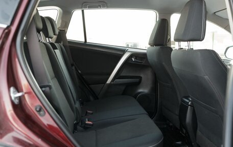 Toyota RAV4, 2018 год, 2 500 000 рублей, 17 фотография