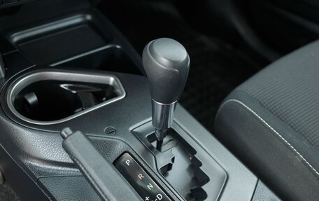 Toyota RAV4, 2018 год, 2 500 000 рублей, 15 фотография