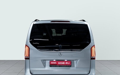 Mercedes-Benz V-Класс, 2022 год, 9 595 000 рублей, 5 фотография