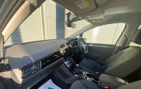 Volkswagen Golf VIII, 2022 год, 2 099 666 рублей, 7 фотография