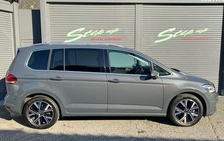 Volkswagen Golf VIII, 2022 год, 2 099 666 рублей, 24 фотография