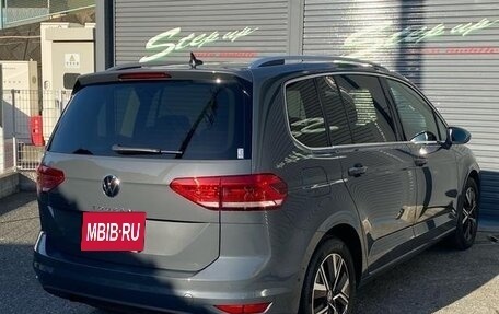 Volkswagen Golf VIII, 2022 год, 2 099 666 рублей, 25 фотография