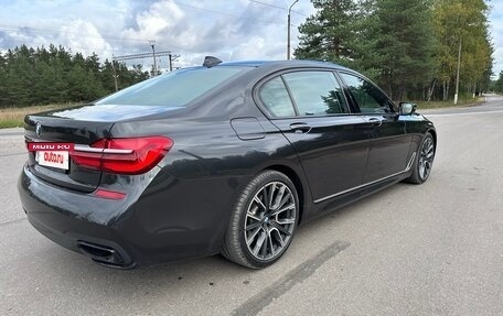 BMW 7 серия, 2017 год, 3 050 000 рублей, 11 фотография