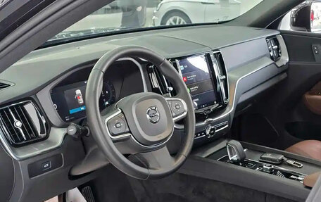 Volvo XC60 II, 2024 год, 4 999 911 рублей, 11 фотография