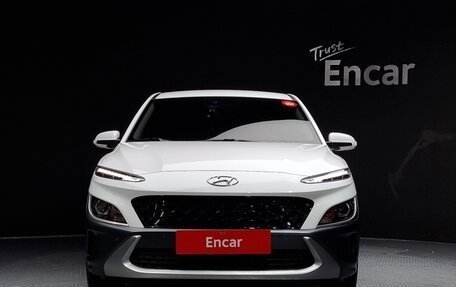 Hyundai Kona I, 2022 год, 2 130 000 рублей, 3 фотография