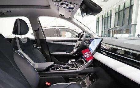 Geely Atlas, 2025 год, 3 918 000 рублей, 21 фотография