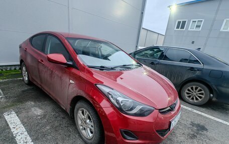 Hyundai Elantra V, 2012 год, 890 000 рублей, 2 фотография