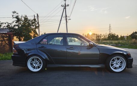 Lexus IS II рестайлинг 2, 1999 год, 2 000 000 рублей, 9 фотография