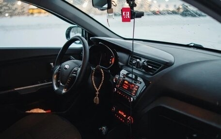 KIA Rio III рестайлинг, 2016 год, 1 400 000 рублей, 22 фотография