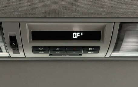 Volkswagen Multivan T5, 2011 год, 2 349 000 рублей, 21 фотография