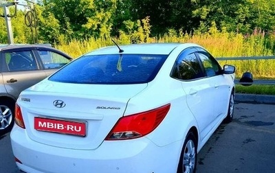 Hyundai Solaris II рестайлинг, 2015 год, 750 000 рублей, 1 фотография