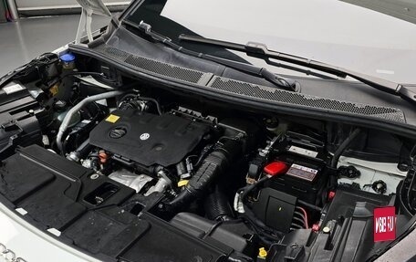 Peugeot 3008 II, 2022 год, 1 990 002 рублей, 6 фотография