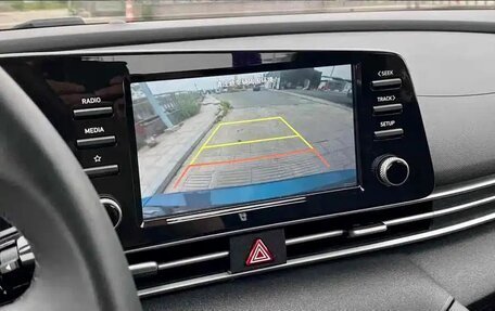 Hyundai Elantra, 2022 год, 1 080 000 рублей, 6 фотография