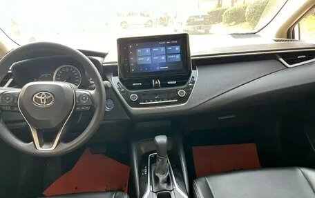 Toyota Corolla, 2022 год, 1 550 000 рублей, 2 фотография