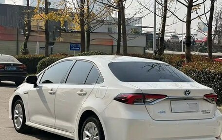 Toyota Corolla, 2022 год, 1 550 000 рублей, 4 фотография